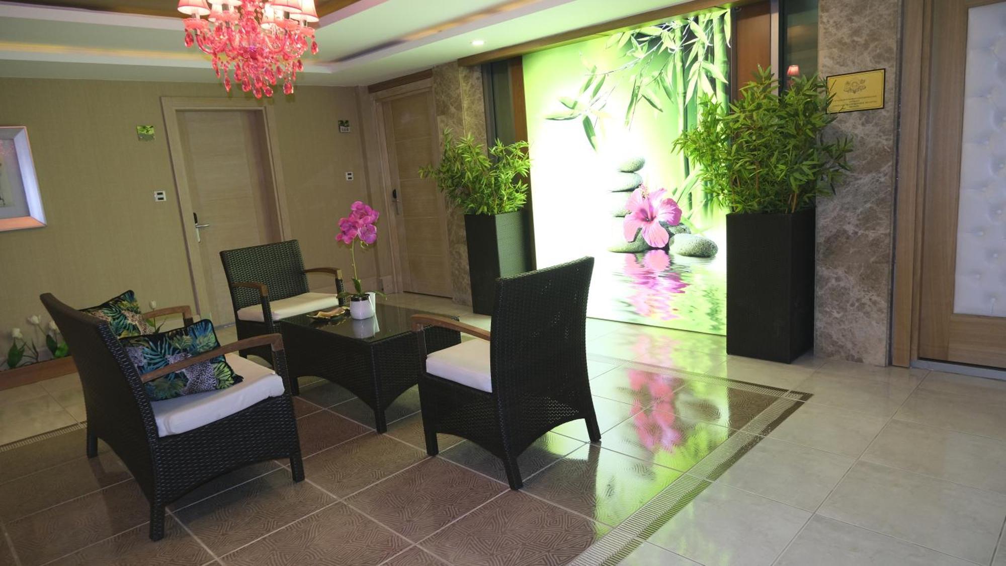 Ambassador Hotel & Spa อันตัลยา ภายนอก รูปภาพ