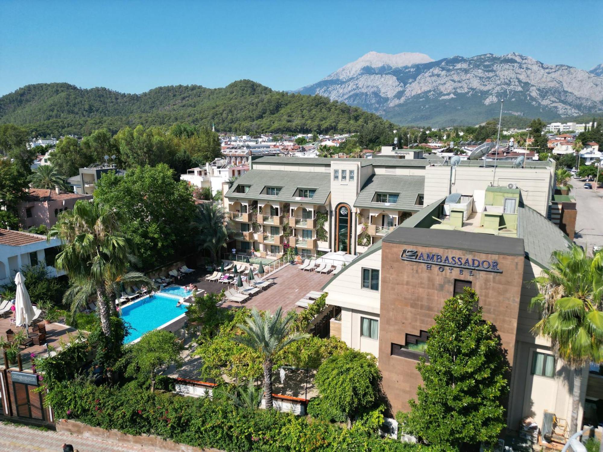 Ambassador Hotel & Spa อันตัลยา ภายนอก รูปภาพ