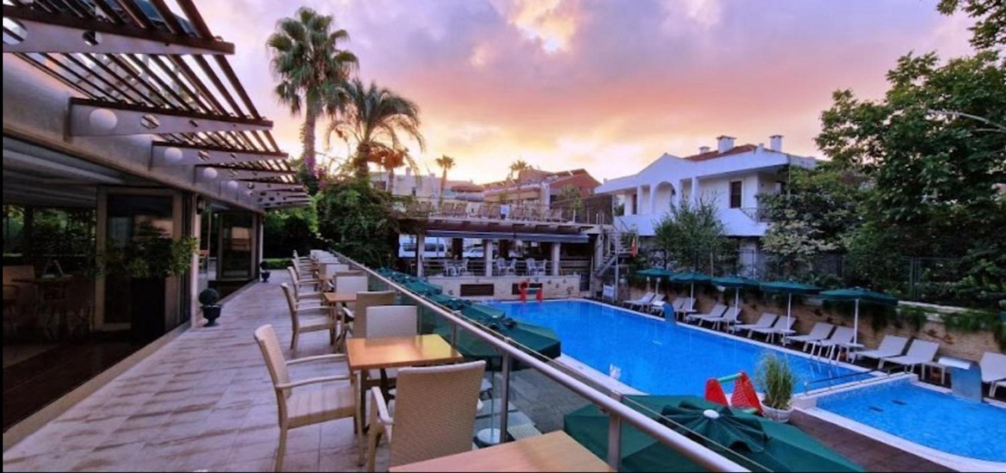 Ambassador Hotel & Spa อันตัลยา ภายนอก รูปภาพ